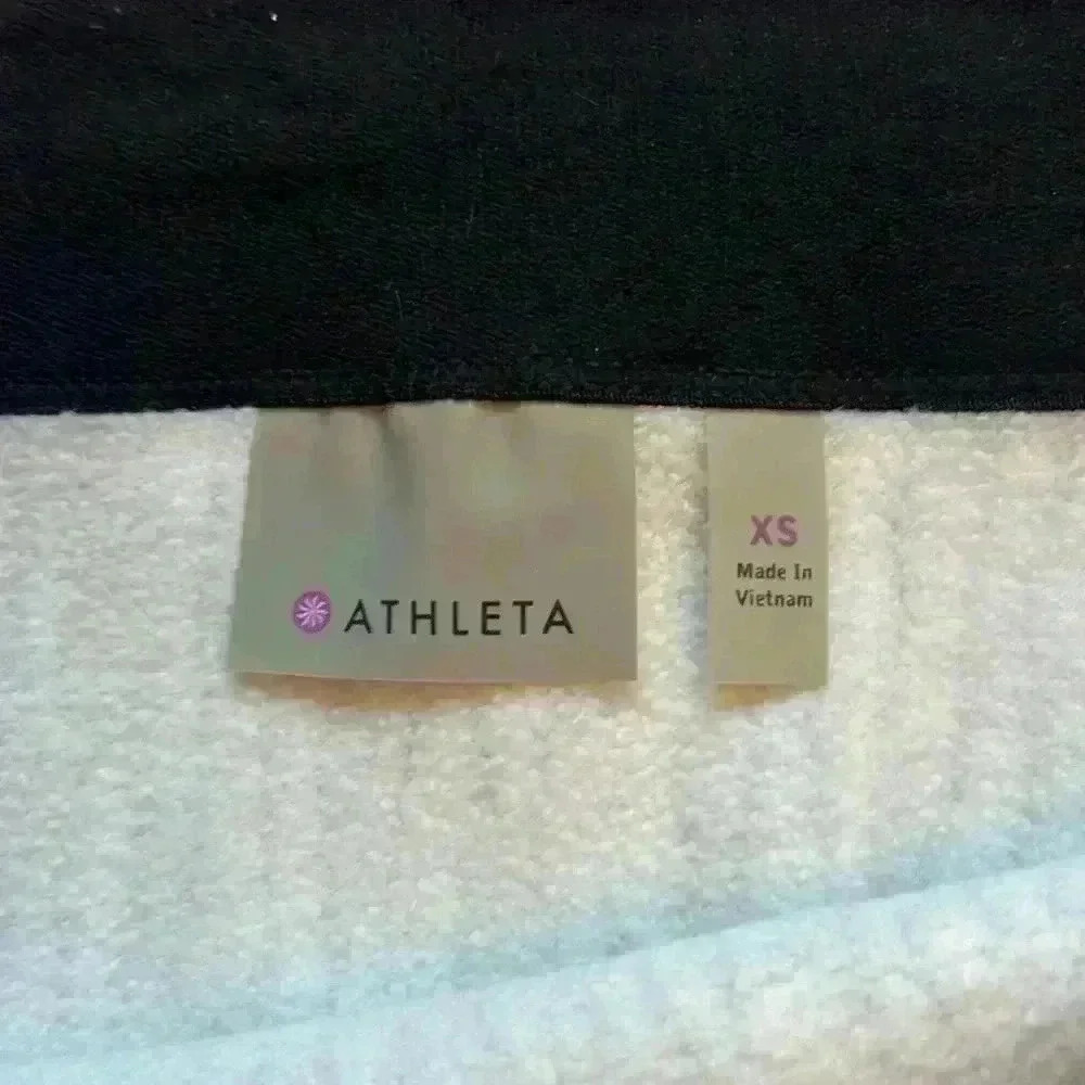 EUC Athleta Lined Tech Skirt, XS - Picture 2 of 3